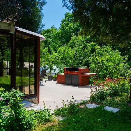Beautiful 6bdr Holiday Nest