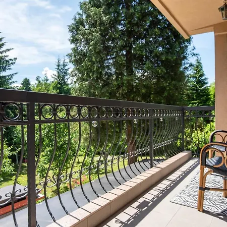 Beautiful 6bdr Holiday Nest Appartement Sarajevo